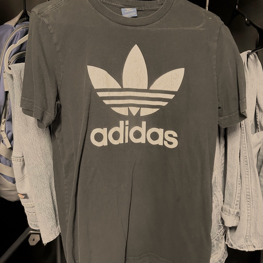 2000s Adidas shirt
